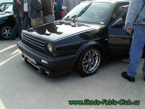 VW Jetta 01