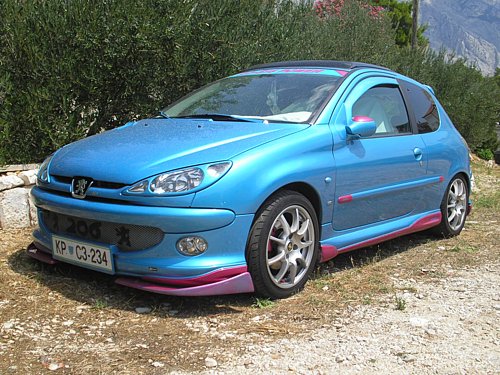 Peugeot206 - 1