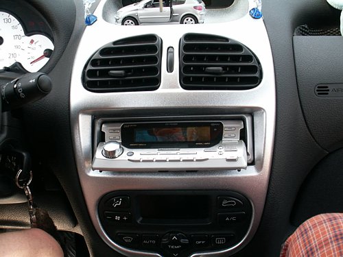 Peugeot206 - 5