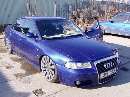 Audi - 2