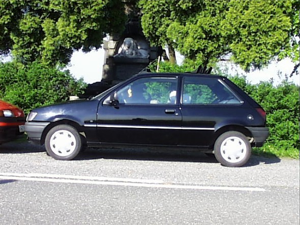 Ford Fiesta 03