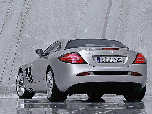 Mercedes - 3