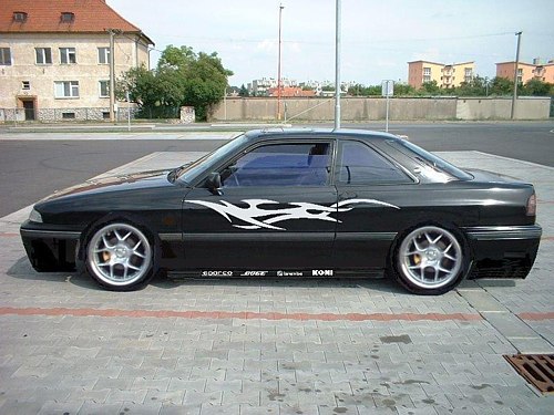 Mazda 626 - 01