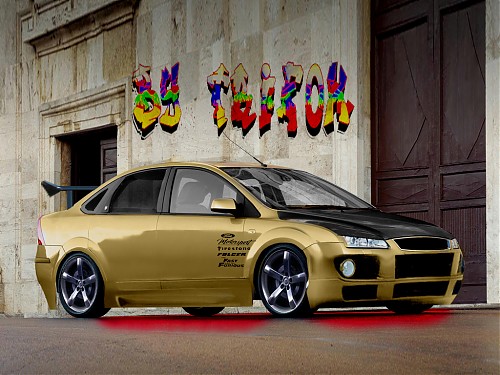 Ford Focus Sedan - 1